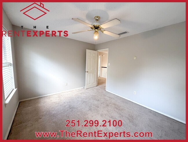 Building Photo - 7210 Ashmoor Dr N