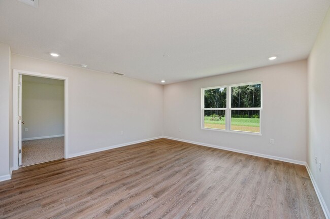 Building Photo - Home in Redstone Commons