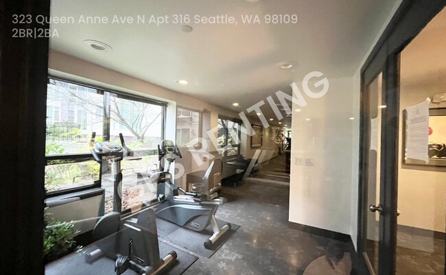 Building Photo - 323 Queen Anne Ave N