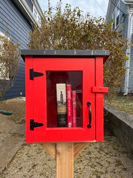 Building Photo - 35 Lincoln Ave