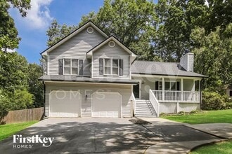 Building Photo - 103 Ivy Ln SE
