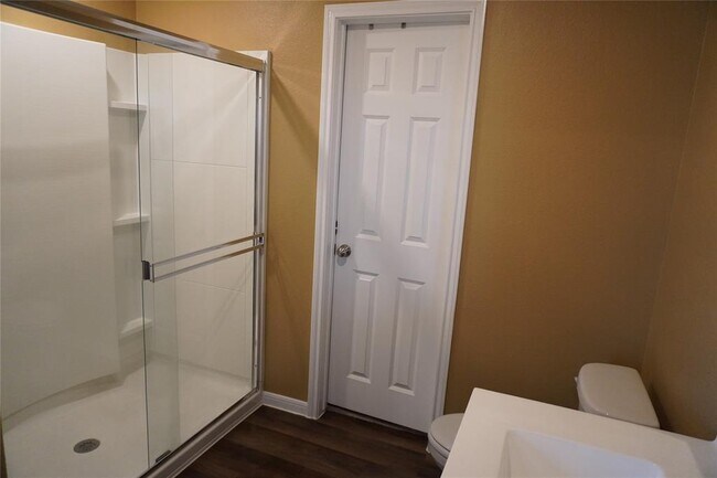 Building Photo - 14503 Overland Pass