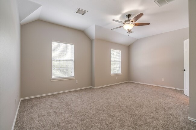 Building Photo - 34 Marble Rock Pl