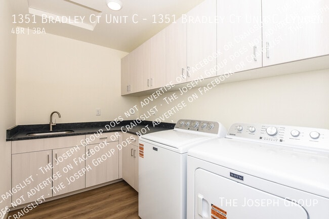 Building Photo - 1351 Bradley Ct