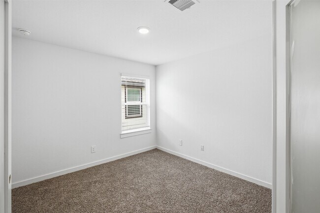 Building Photo - 31814 Hallington Hl Ln
