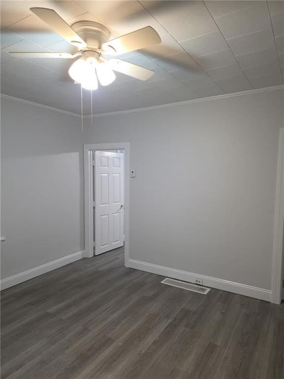 Building Photo - 318 Elm St