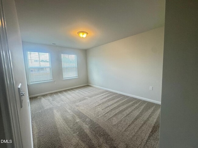 Building Photo - 431 Parker Sta Ave