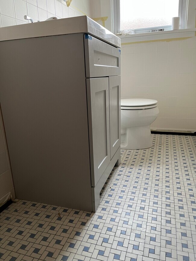 Building Photo - 679 Colvin Blvd