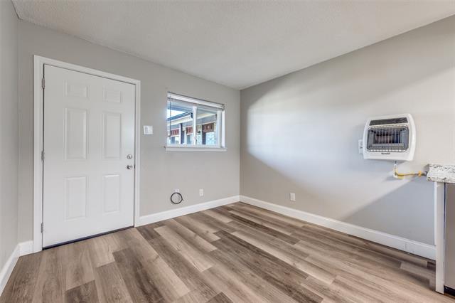 Building Photo - 1001 W Elm St