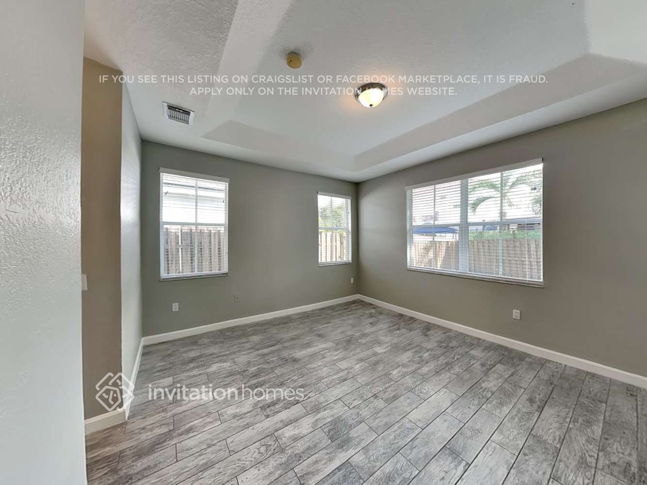 Building Photo - 15380 SW 10th St