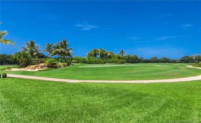 Building Photo - 4194 SW Gleneagle Cir