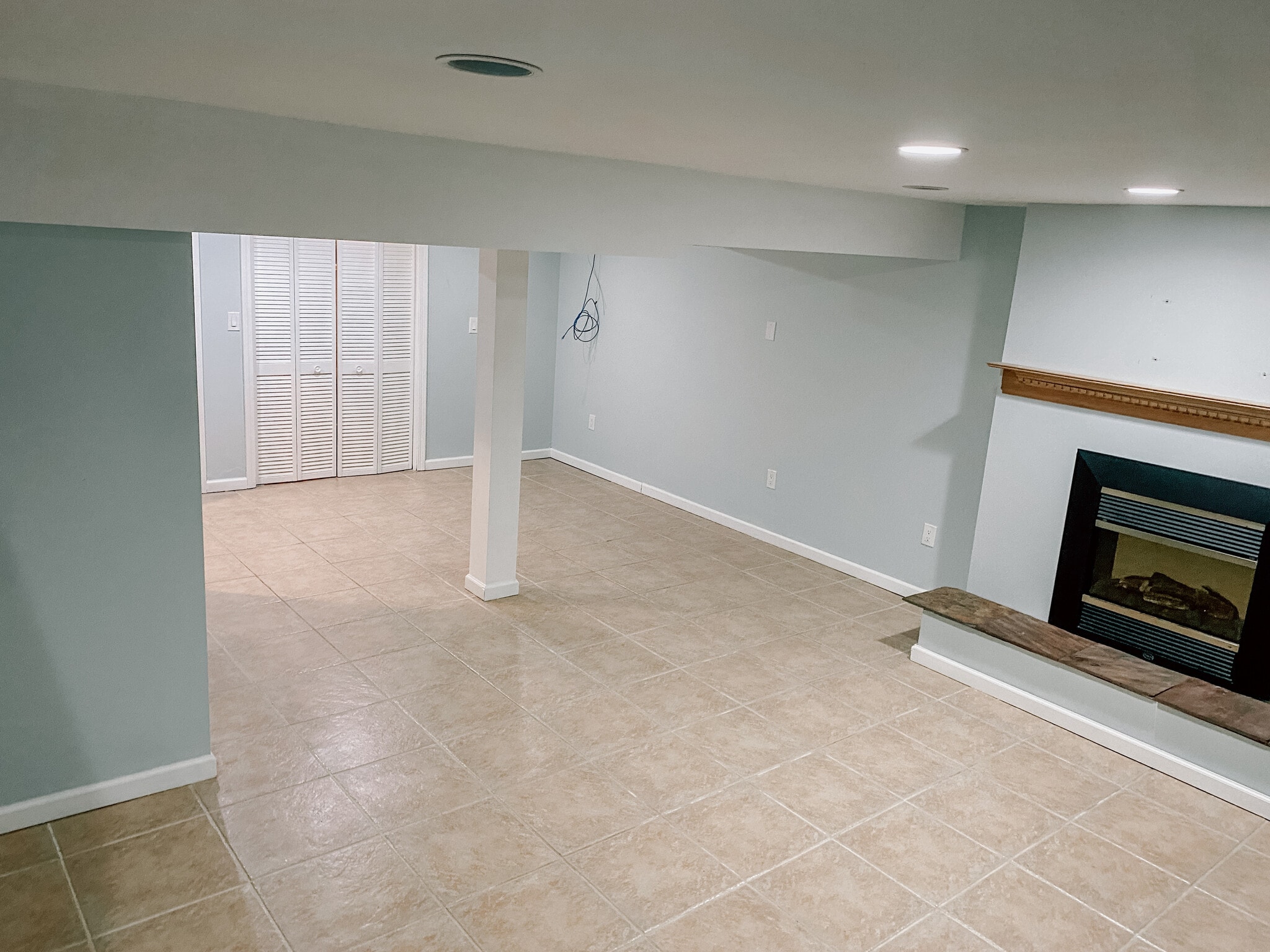 Finished Basement - 68 Salem Walk