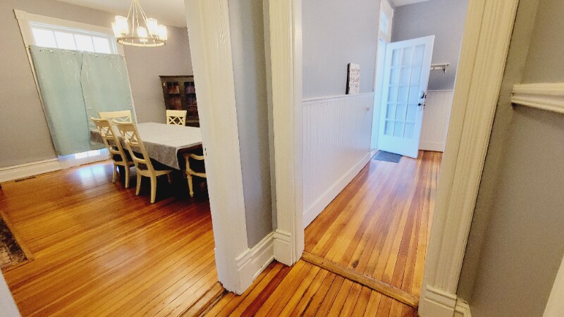 Building Photo - 1003 Rivermont Ave