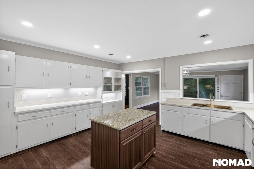 Building Photo - 1820 Edgewood Ave