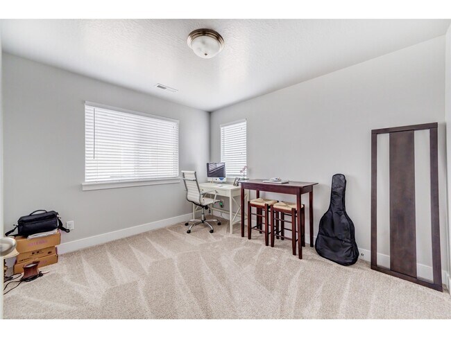 Building Photo - 1577 N 3700 W