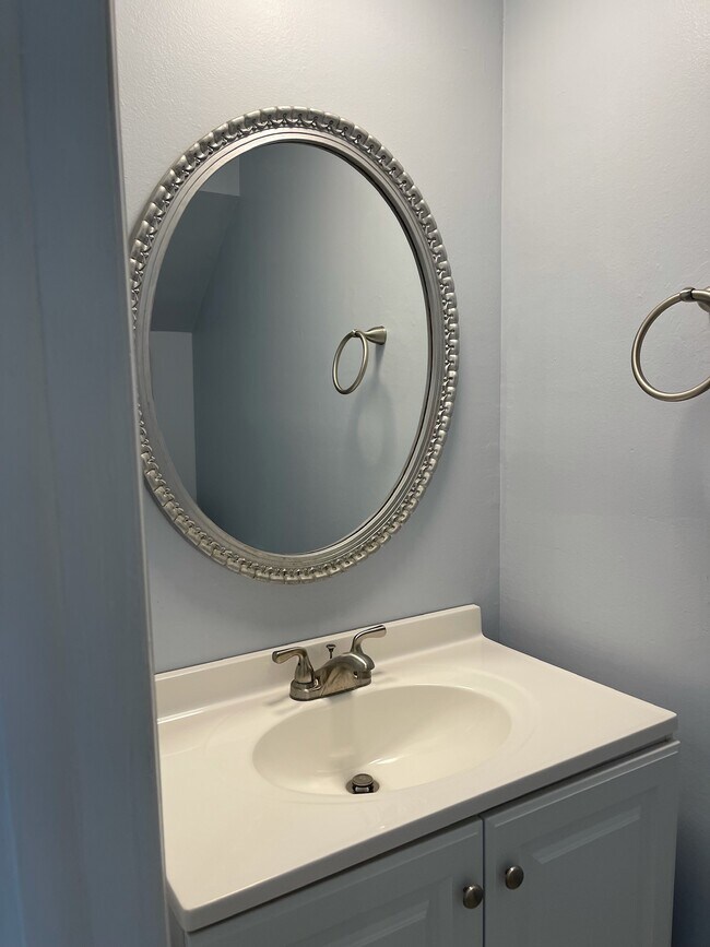 1901 Indian River Blvd 1901 Indian River Blvd Vero Beach FL 32960