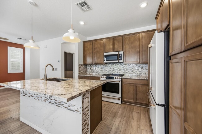 Building Photo - 4834 S Ferric