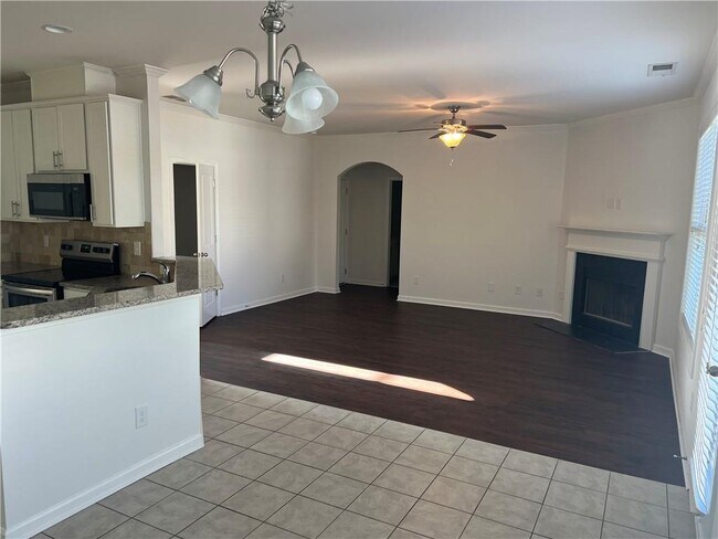 Building Photo - 6499 Panasa Ct