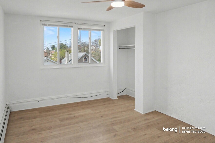 Building Photo - 2309 Valera Ave