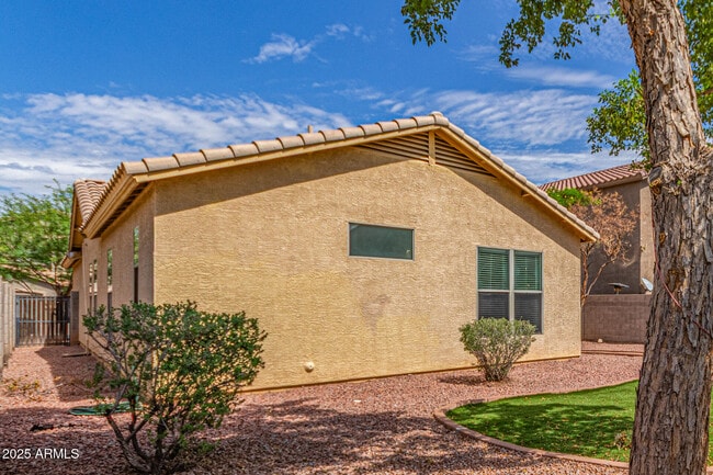 Building Photo - 4511 W T Ryan Ln