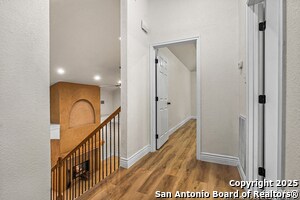 Building Photo - 9130 Windgarden Cir