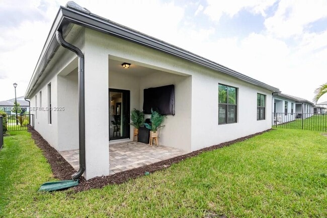 Building Photo - 2940 Shortleaf Ave