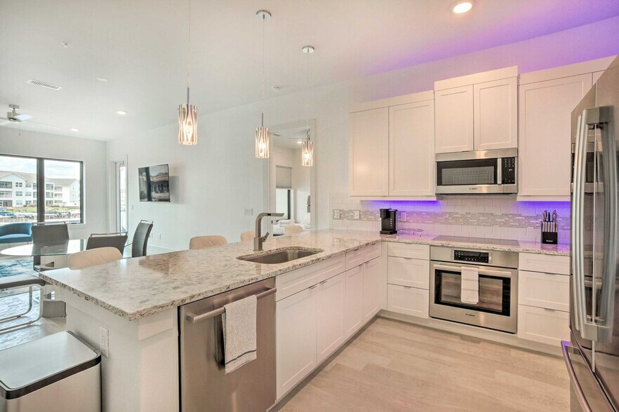 Building Photo - 15310 TX-105