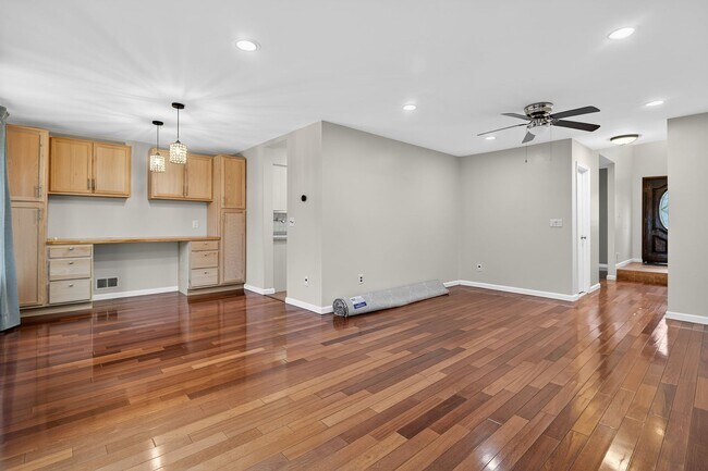 Building Photo - 34 Jeffrey Cir