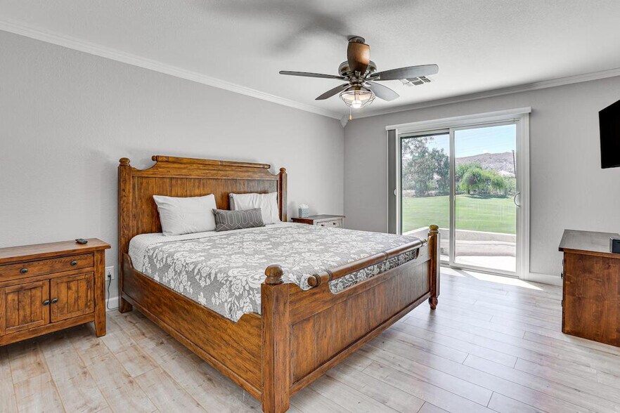 Building Photo - 3043 E Fremont Rd