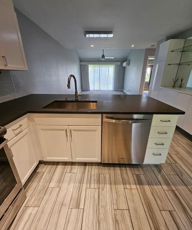 Building Photo - Ocean View 2 bedroom in Wailea Fairway