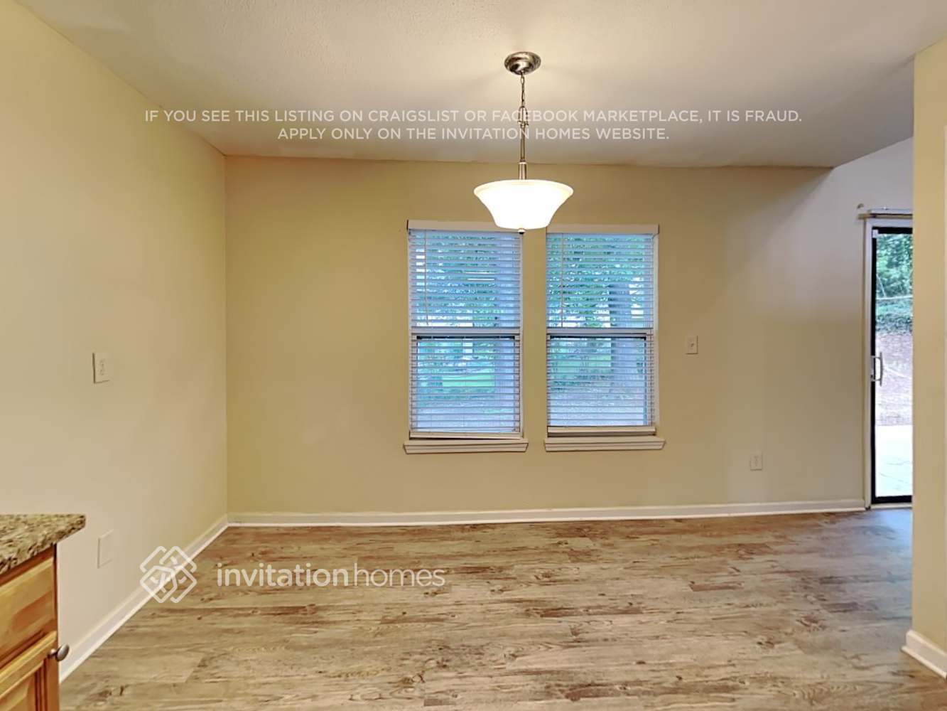 Building Photo - 1213 Realm Ln