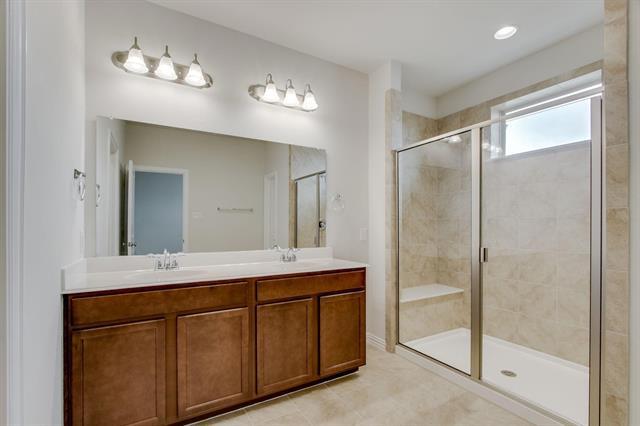 Building Photo - 17713 Coralberry Dr