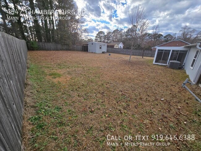 Building Photo - 4547 Chambersburg Rd