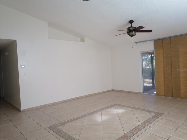 Building Photo - 3115 Smoke Signal Cir