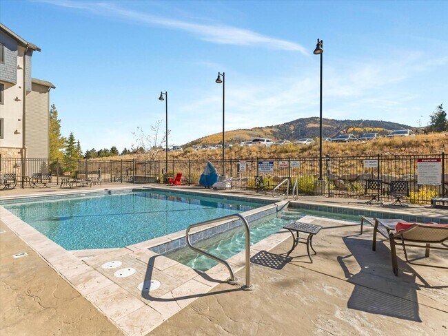 Building Photo - 2669 Canyons Resort Dr