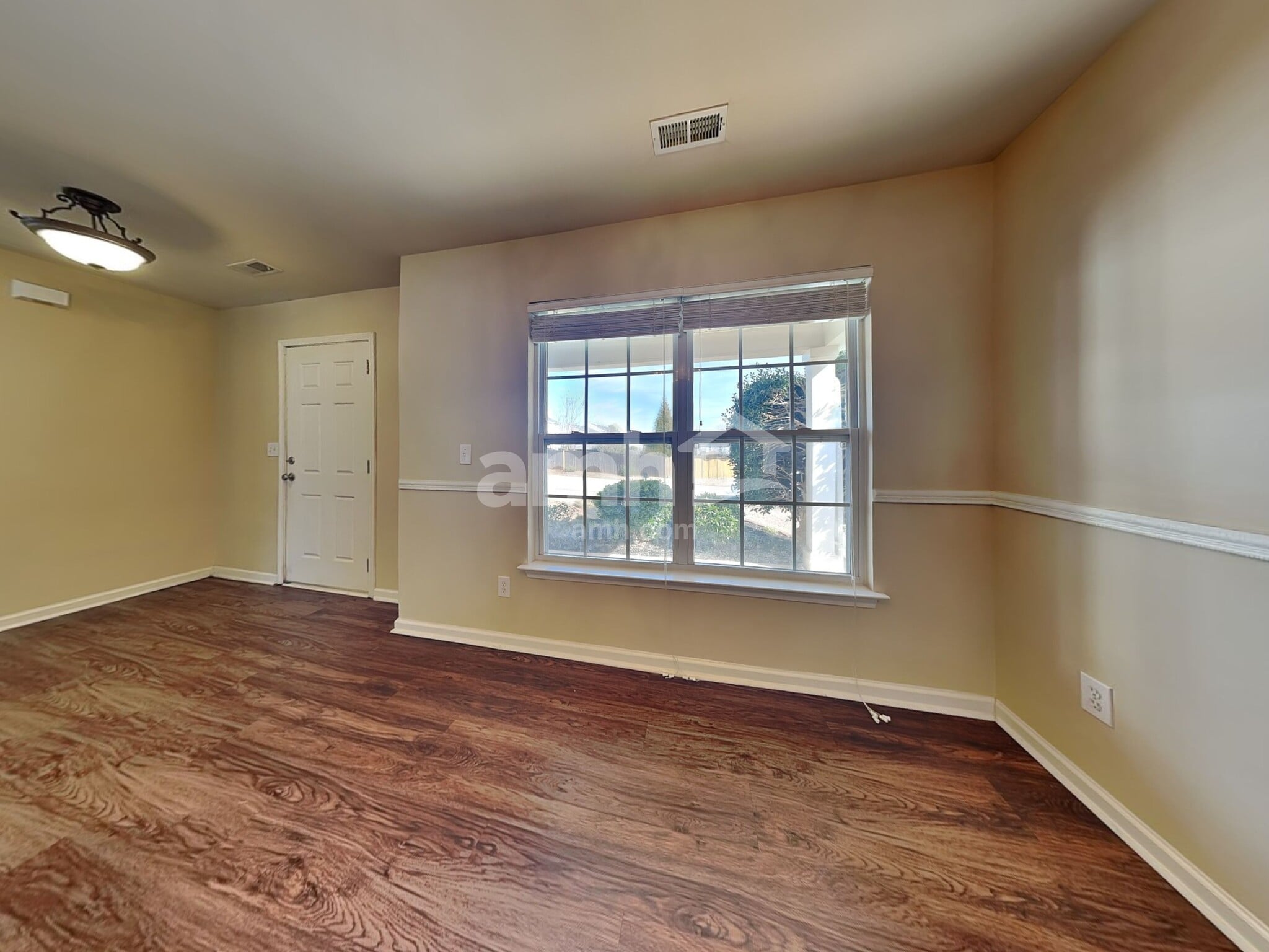 Building Photo - 4 Comesee Ct