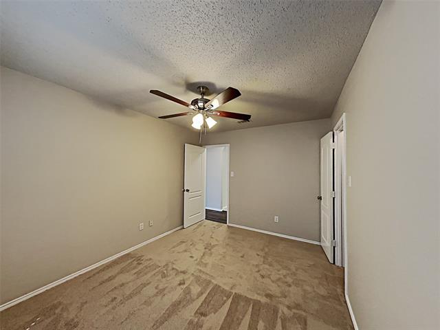 Building Photo - 1210 Hampton Dr