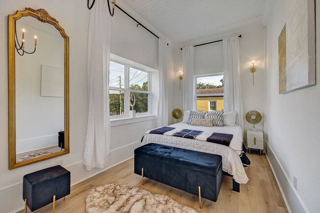 Building Photo - 20 M L King Ave