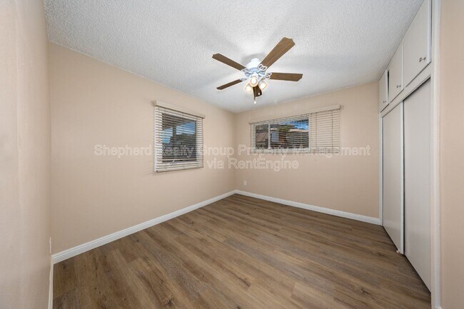 Building Photo - 6574 Valley Dr