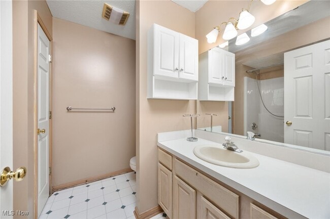 Building Photo - 16548 Sunwood Oval