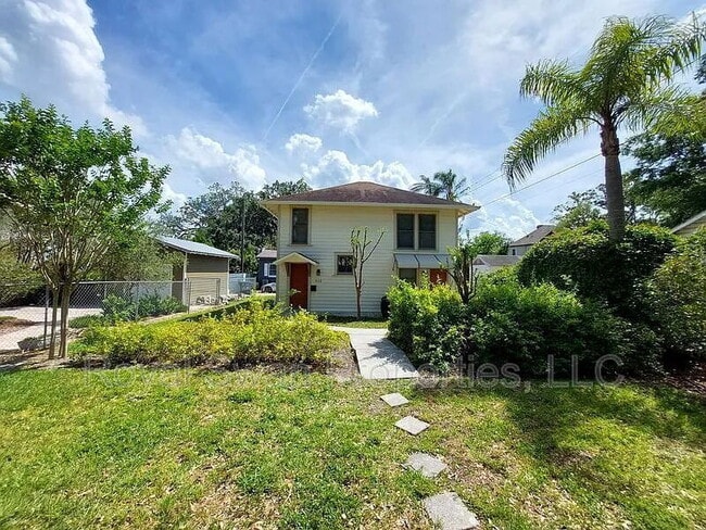 Building Photo - 515 McRorie St