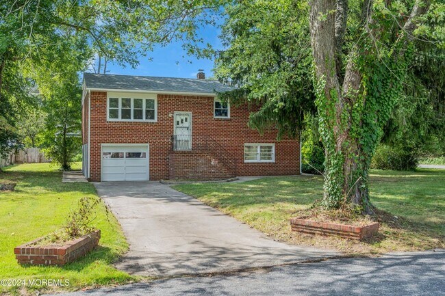 Building Photo - 152 Clifford B Wright St