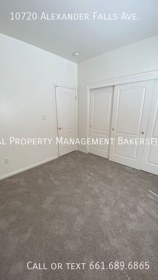 Building Photo - 10720 Alexander Falls Ave