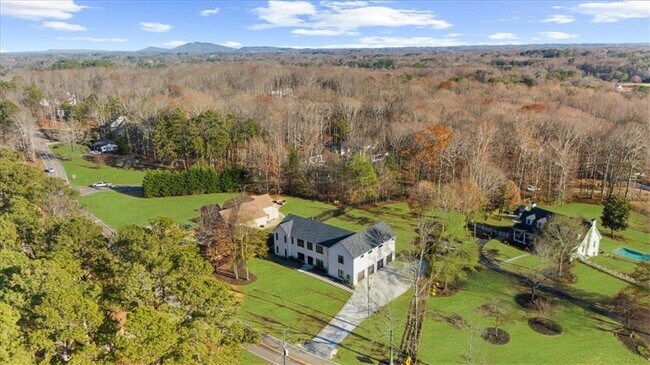 Building Photo - 2386 Trinity Church Rd