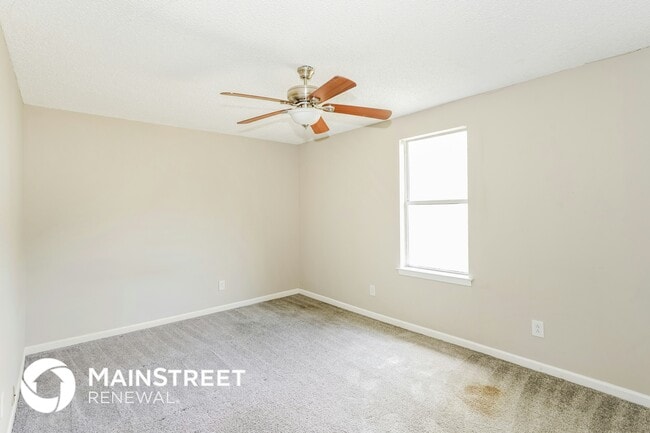 Building Photo - 105 Nelson Ct W