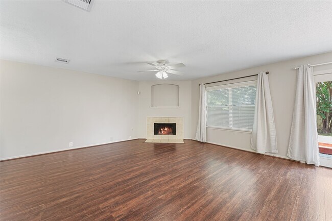 Building Photo - 17502 S Summit Canyon Dr