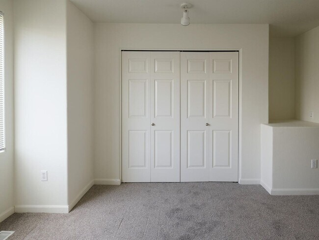 Building Photo - 8790 SW 147th Terrace