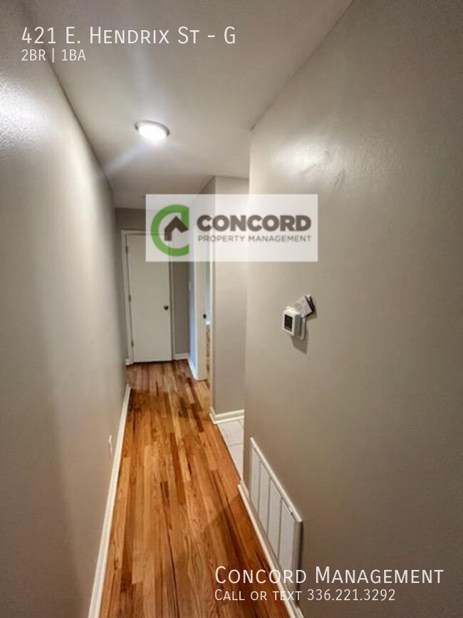 Building Photo - 421 E Hendrix St