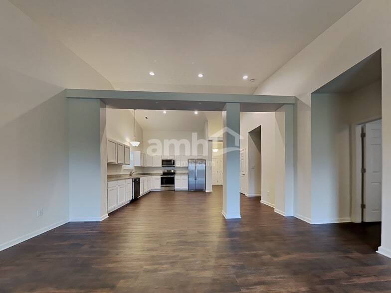 Building Photo - 1268 W Crystal Dr