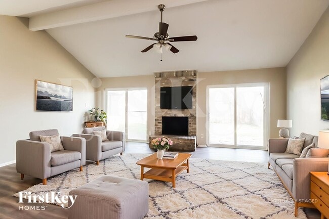 Building Photo - 5327 Enchanted Mist Dr